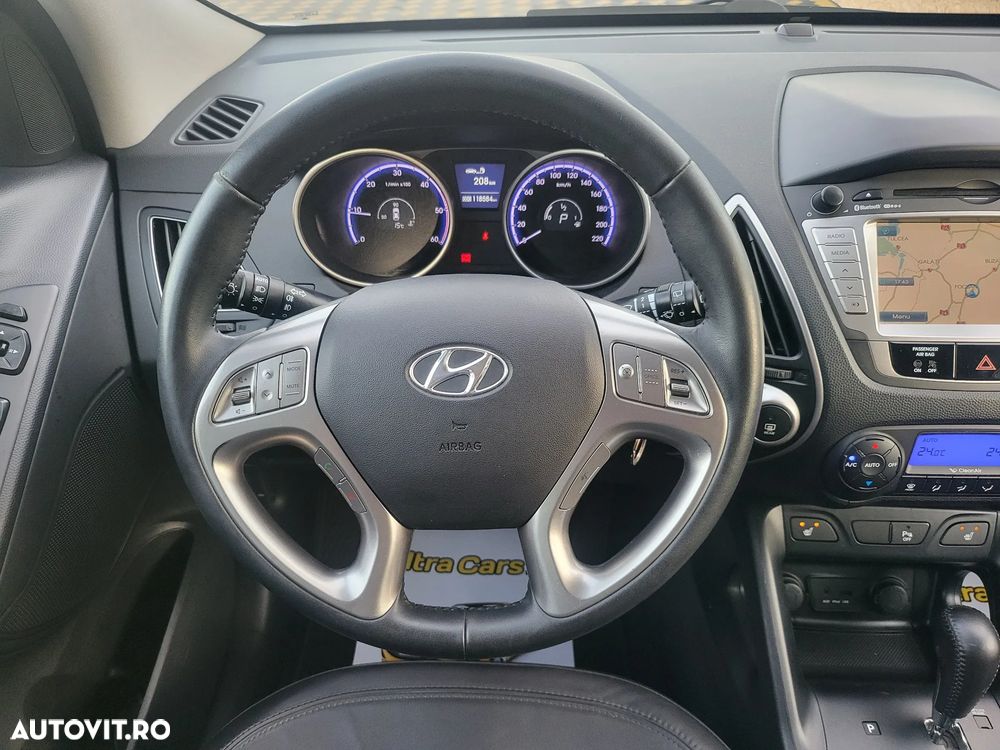 Hyundai ix35 2.0 CRDI 4WD Automatik Style - 10