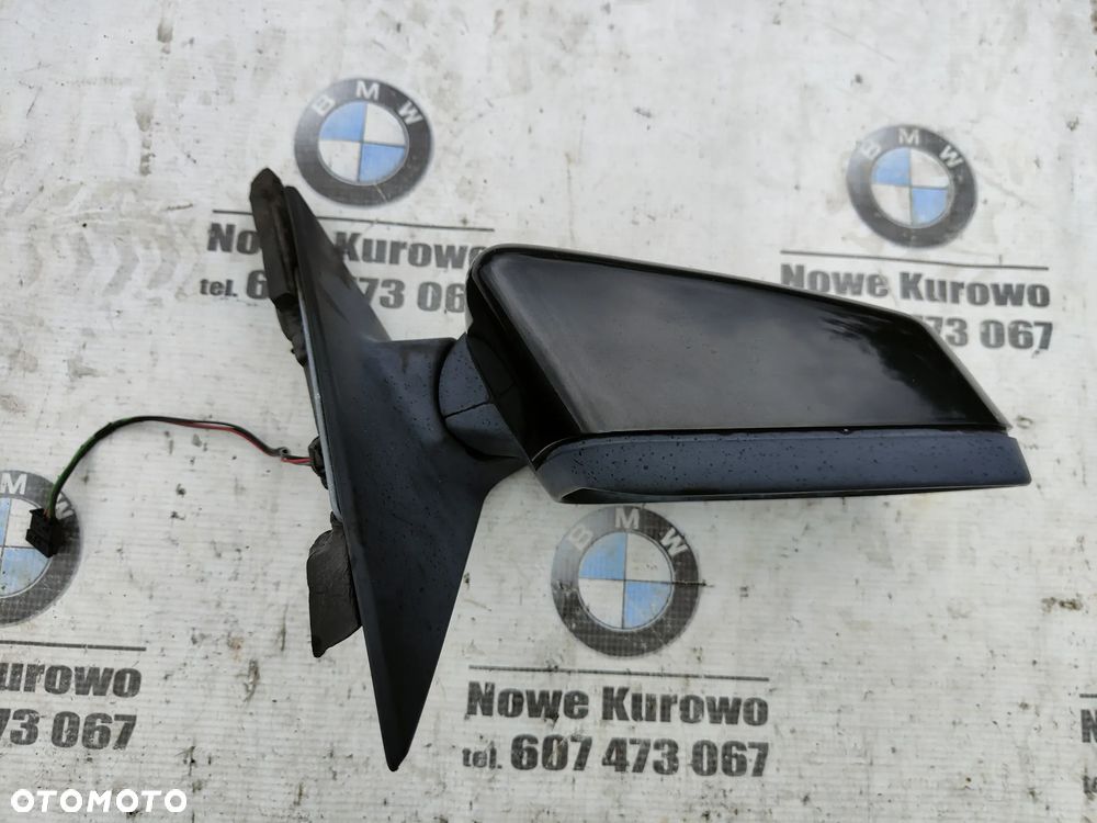 BMW E46 Sedan Kombi Lusterko prawe Black Sapphire 475 5 pinów Europa - 2