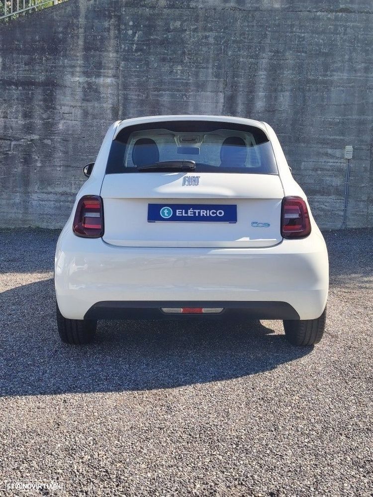 Fiat 500e Action - 23