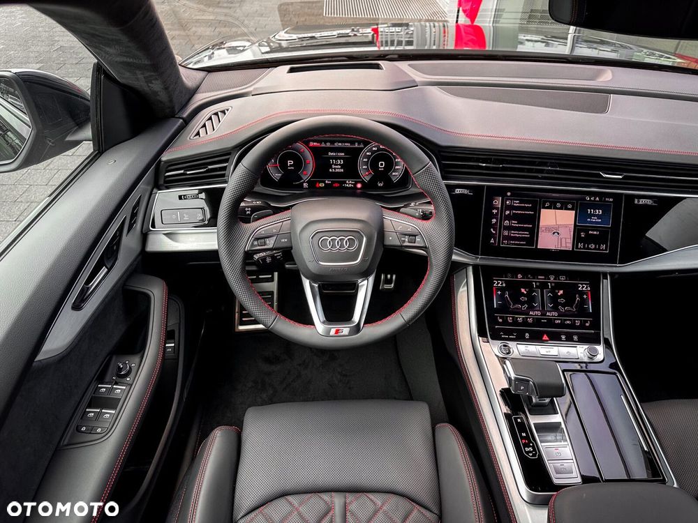 Audi Q8 - 24