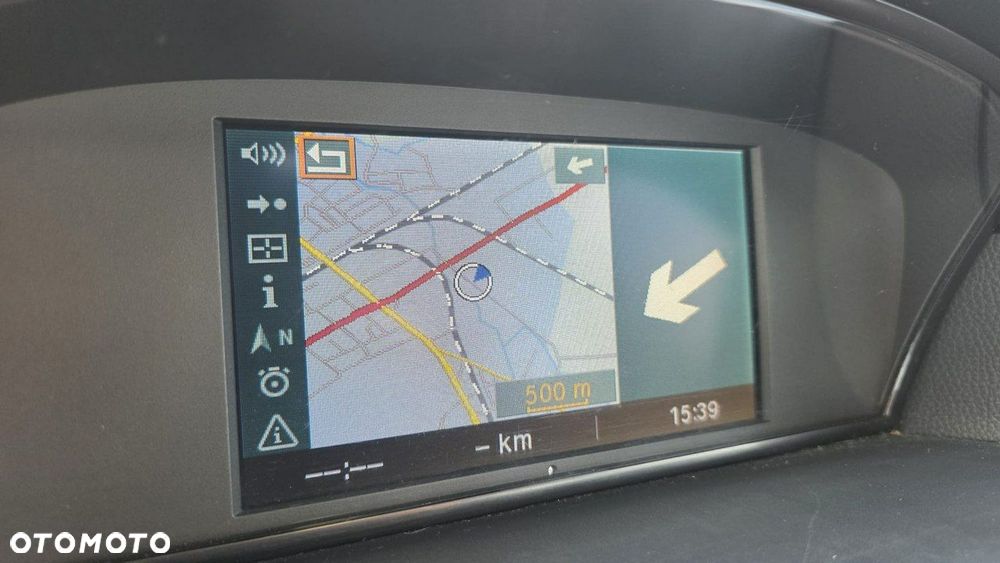 BMW Seria 5 - 16