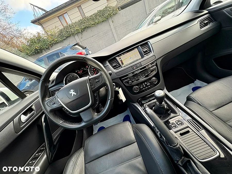 Peugeot 508 SW e-HDi 115 Stop&Start Access - 25