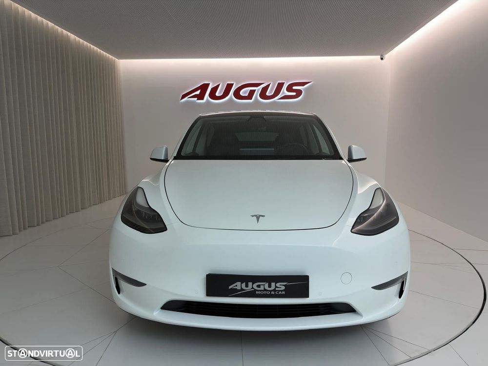 Tesla Model Y Long Range Dual Motor AWD - 8