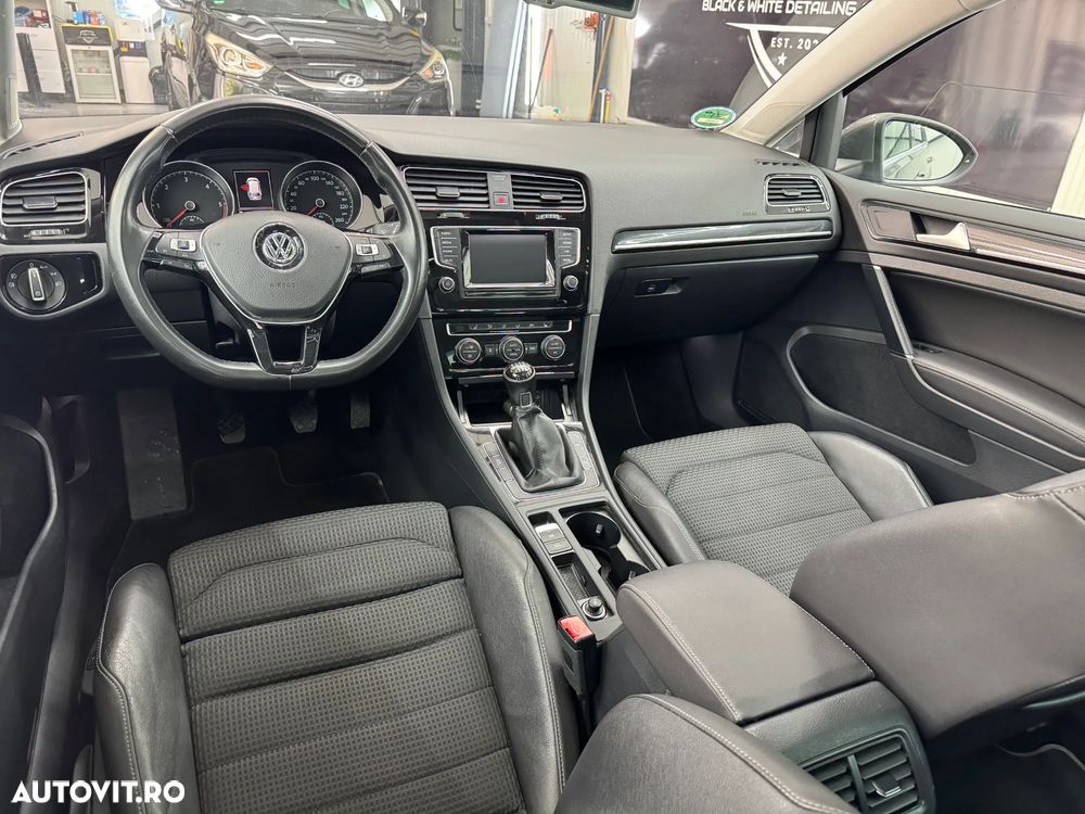Volkswagen Golf 2.0 TDI (BlueMotion Technology) Highline - 5