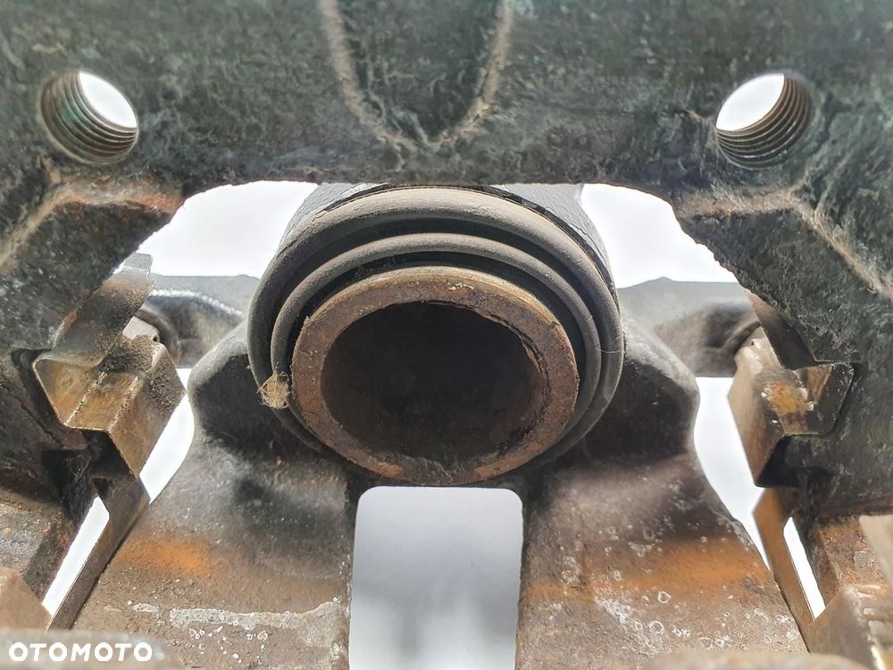 ZACISK HAMULCOWY PRAWY TYŁ TYLNY RANGE ROVER III L322 - 5