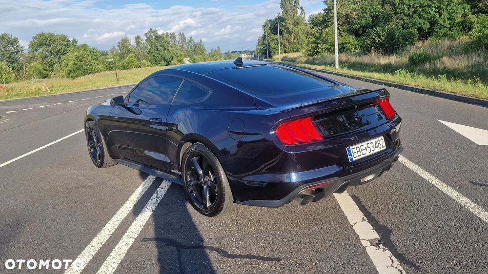 Ford Mustang 2.3 Eco Boost - 9