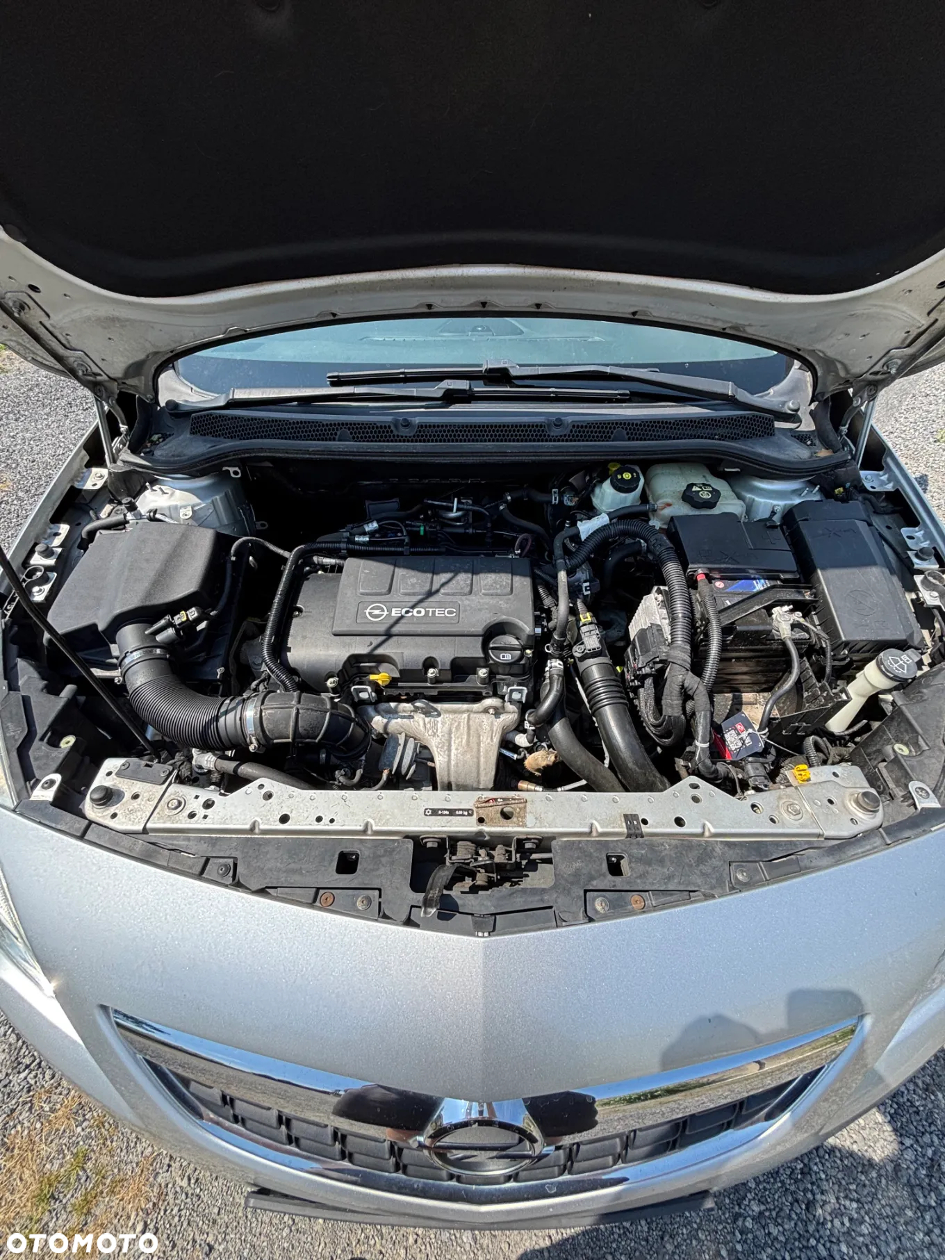 Opel Astra GTC 1.4 Turbo - 10