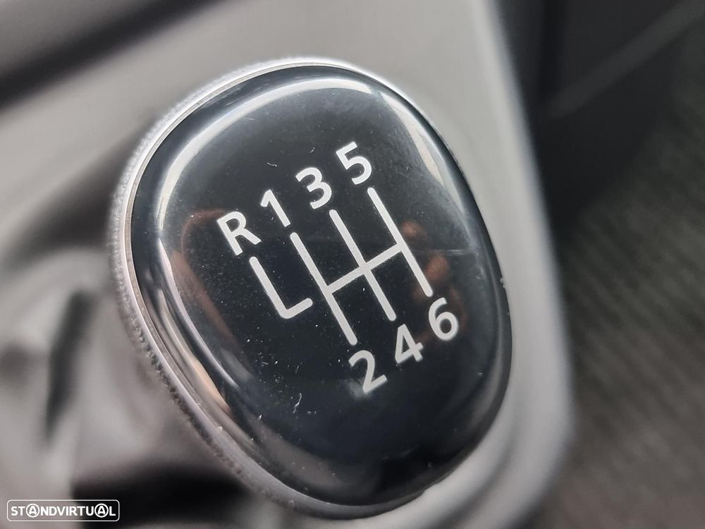 Renault Trafic 2.0 dCi L1H1 - IVA Dedutível - 21