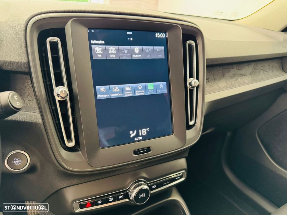 Volvo XC 40 1.5 T2 Momentum Core - 12