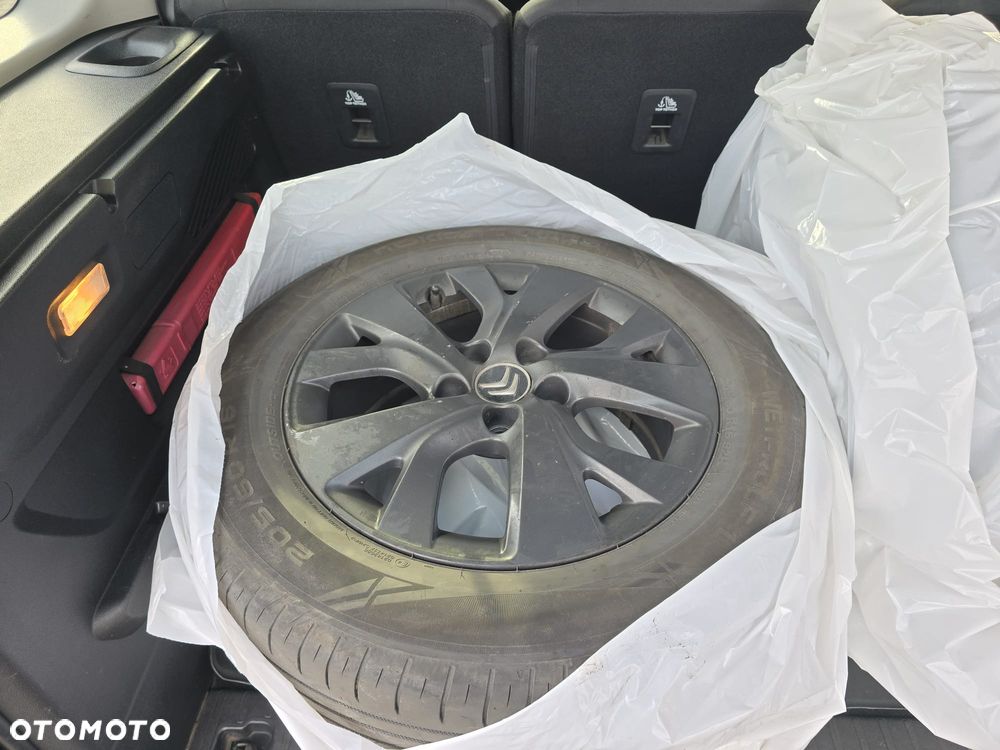 Citroën Berlingo XL 1.2 PureTech Shine S&S - 13