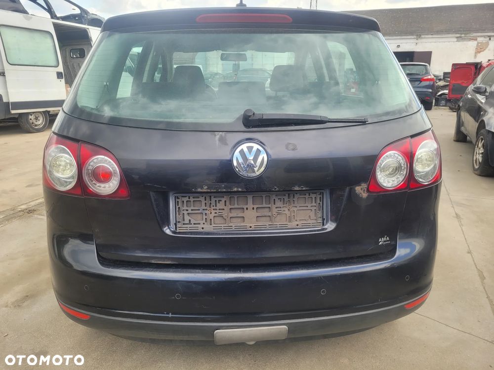 Zderzak tył tylny pod PDC VW Golf Plus V 2006r LC9Z - 1