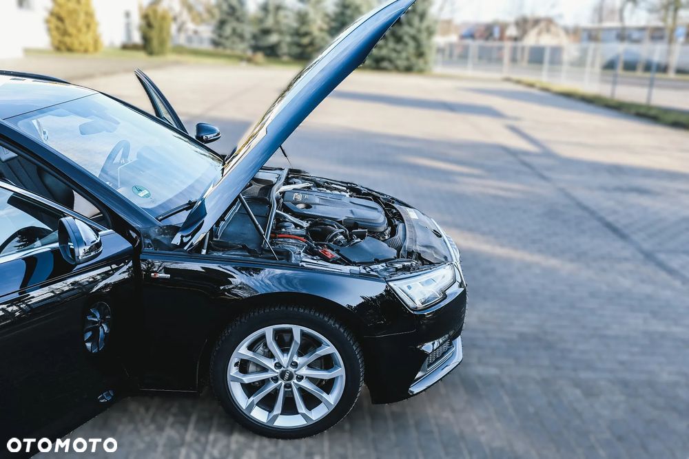 Audi A4 Avant 40 TDI S Line S tronic - 35