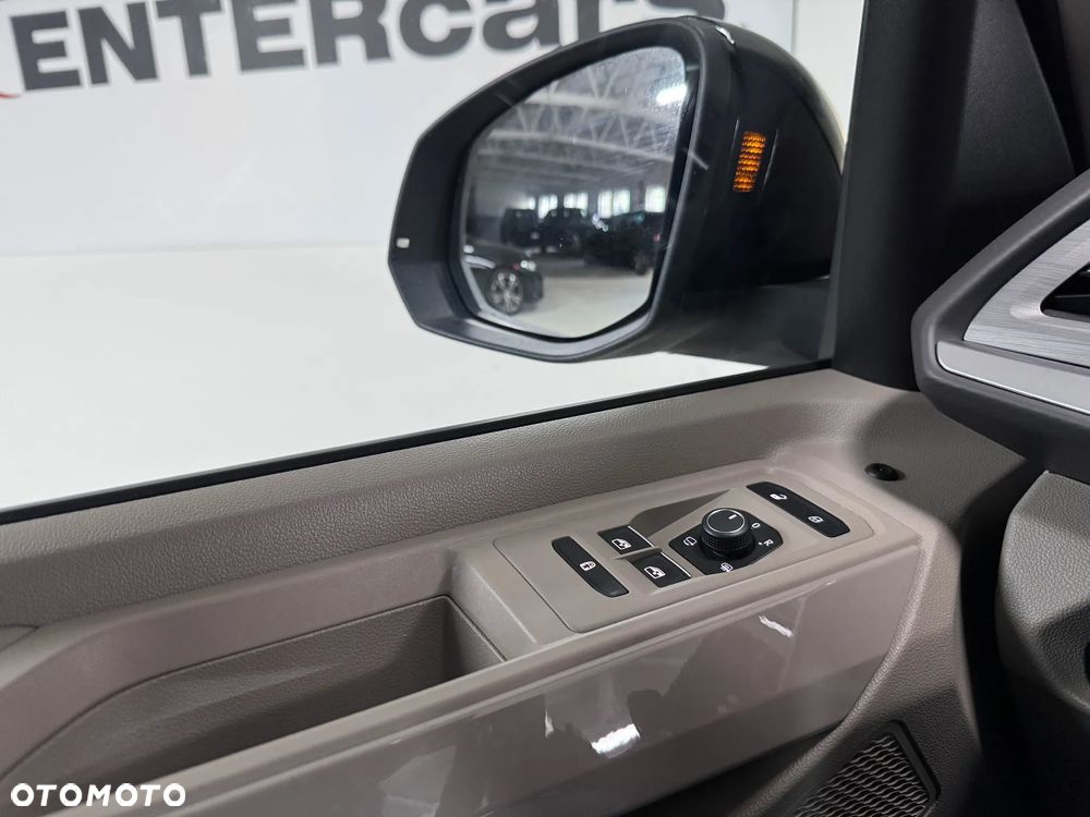 Volkswagen Multivan 2.0 TDI L2 Edition DSG - 30