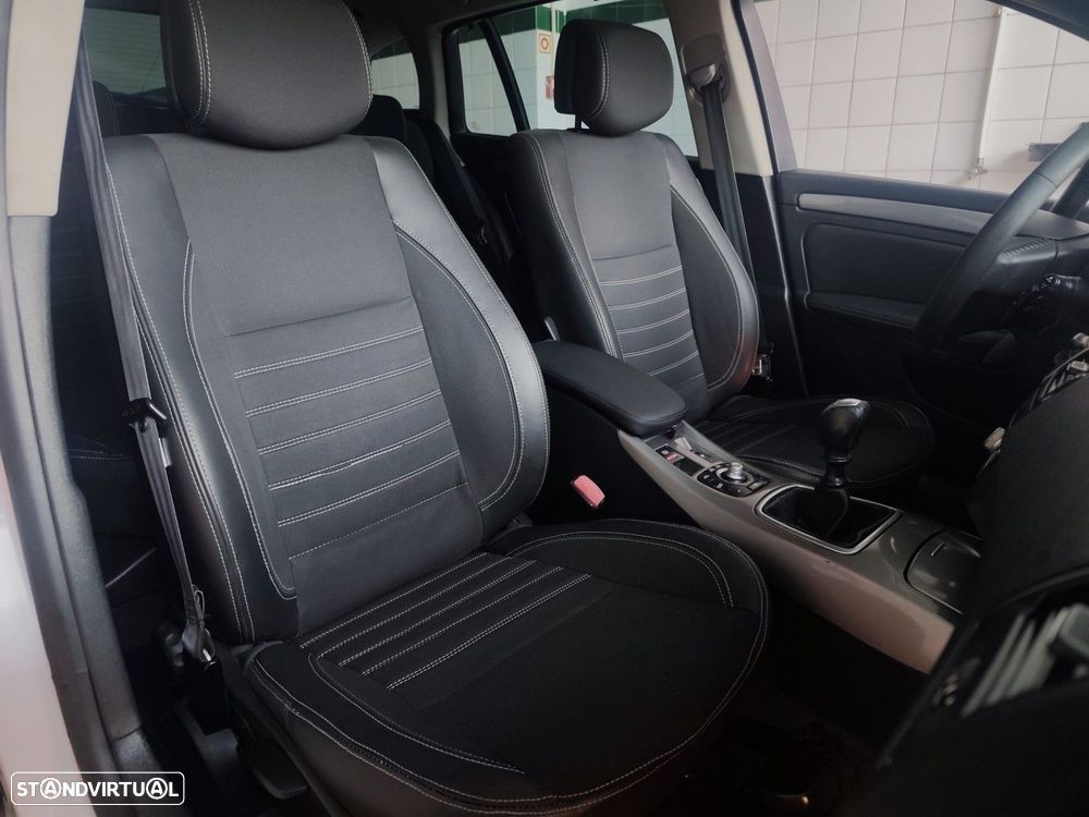 Renault Laguna Break 2.0 dCi Dynamique S 4control - 12