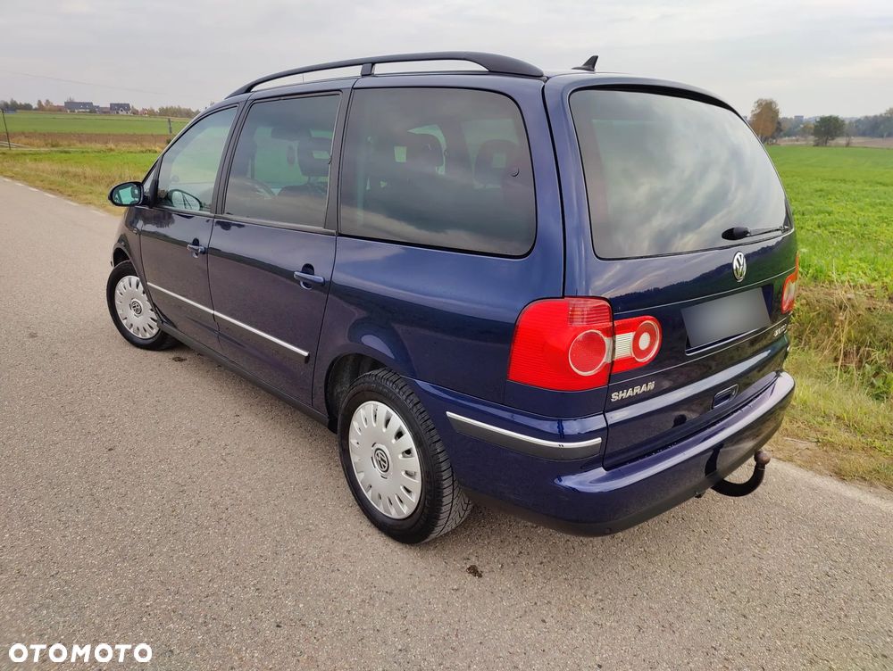Volkswagen Sharan 2.0 TDI Sportline - 3