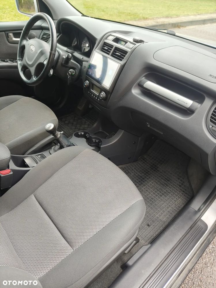 Kia Sportage 2.0 d Expedition - 12