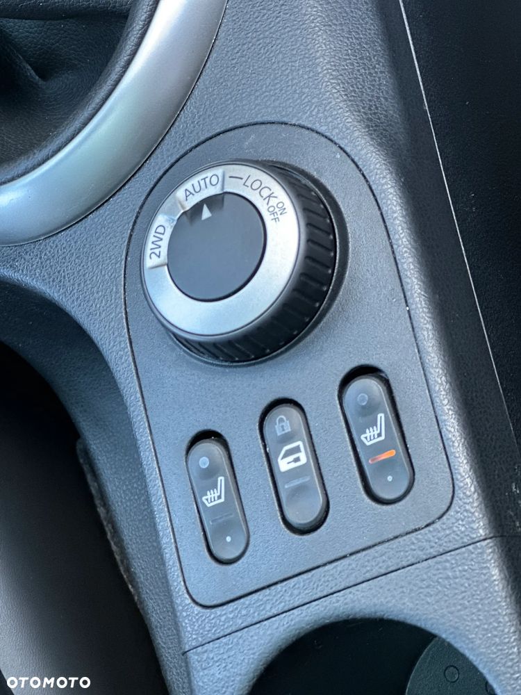 Nissan Qashqai 2.0 4x4 Tekna Premium - 31