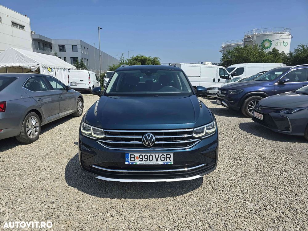 Volkswagen Tiguan - 2