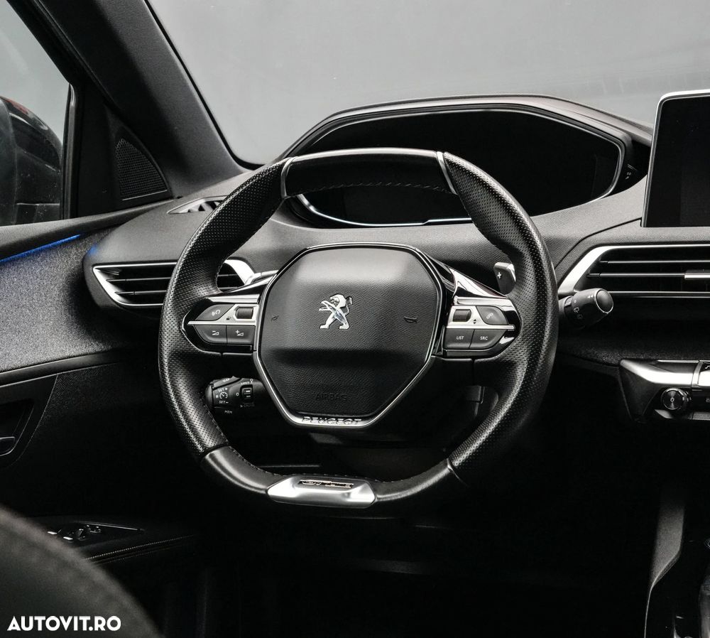 Peugeot 5008 1.2L PureTech EAT8 S&S Allure - 18