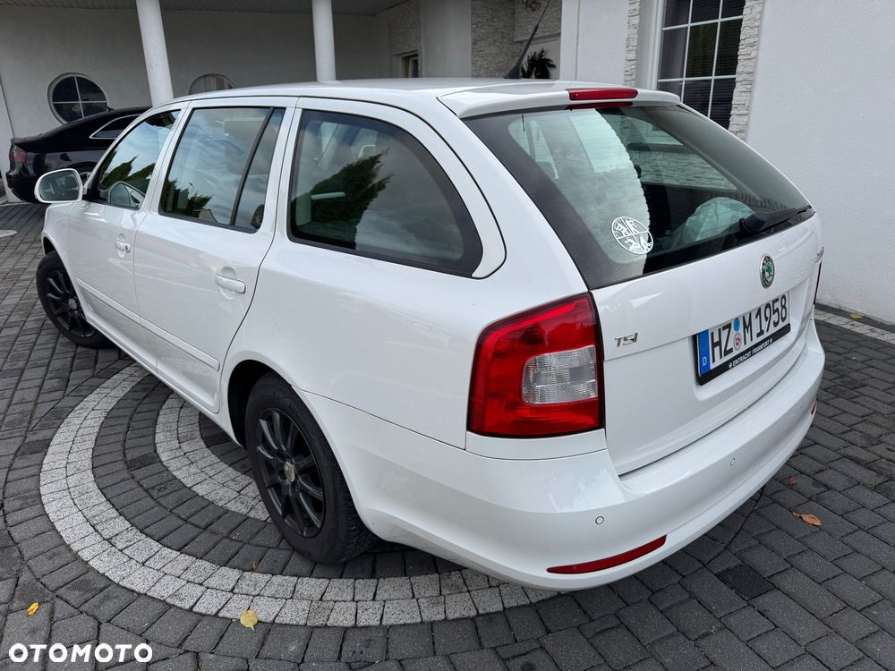Skoda Octavia 1.4 TSI Ambition - 4