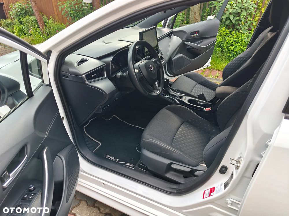 Toyota Corolla 1.8 Hybrid Comfort - 16