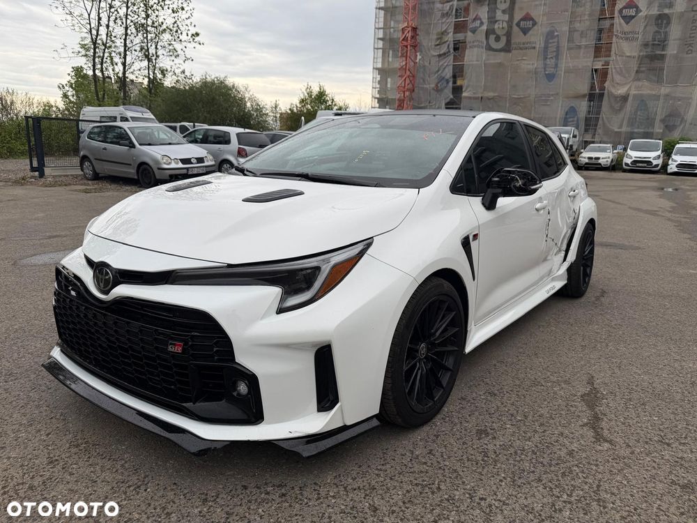 Toyota GR Corolla - 1