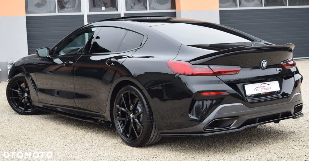 BMW Seria 8 - 10