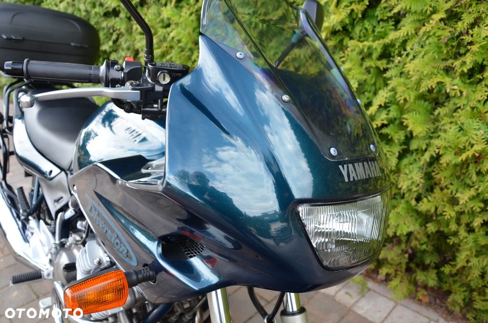 Yamaha XJ - 25