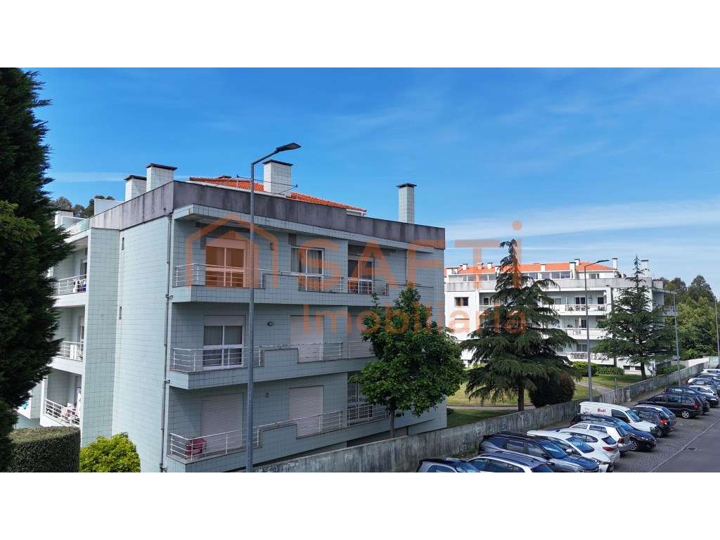 Apartamento T2, com Garagem, em Vilar de Paraiso, Vila Nova de Gaia - Grande imagem: 3/30