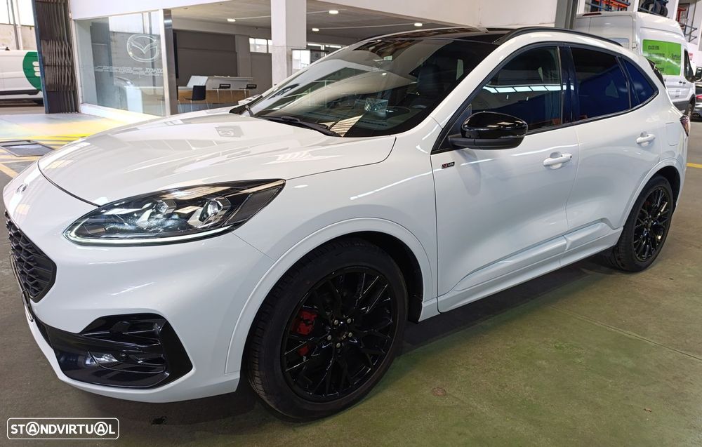 Ford Kuga 1.5 EcoBoost ST-Line X — fotografia 6