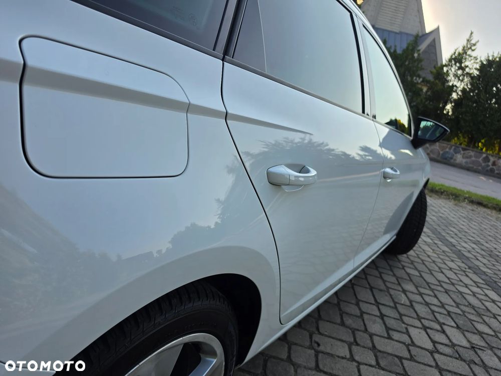 Seat Leon 2.0 TDI DPF Start&Stop DSG FR - 9