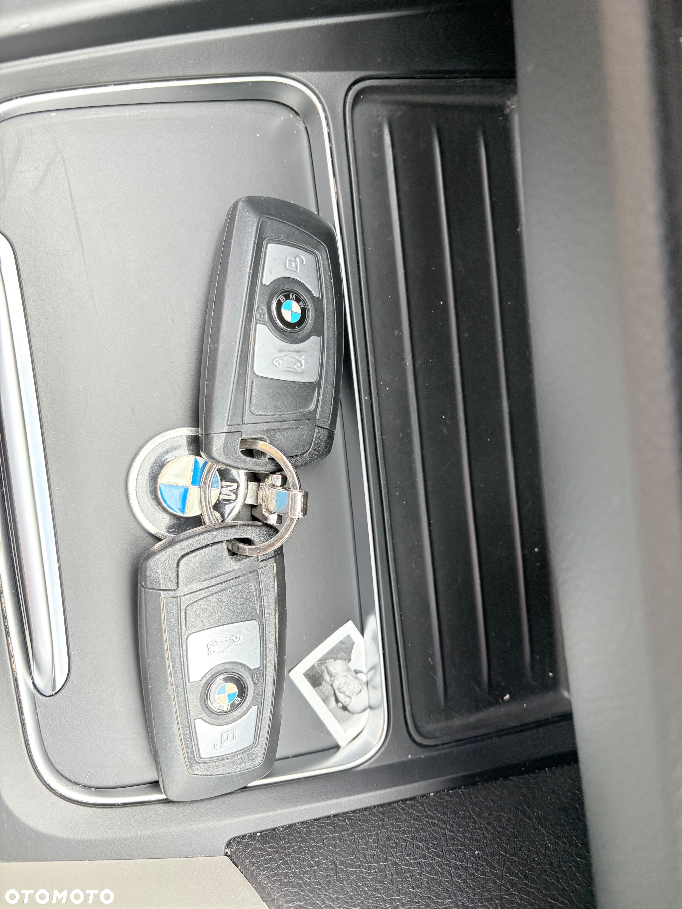 BMW Seria 3 318d Touring - 27