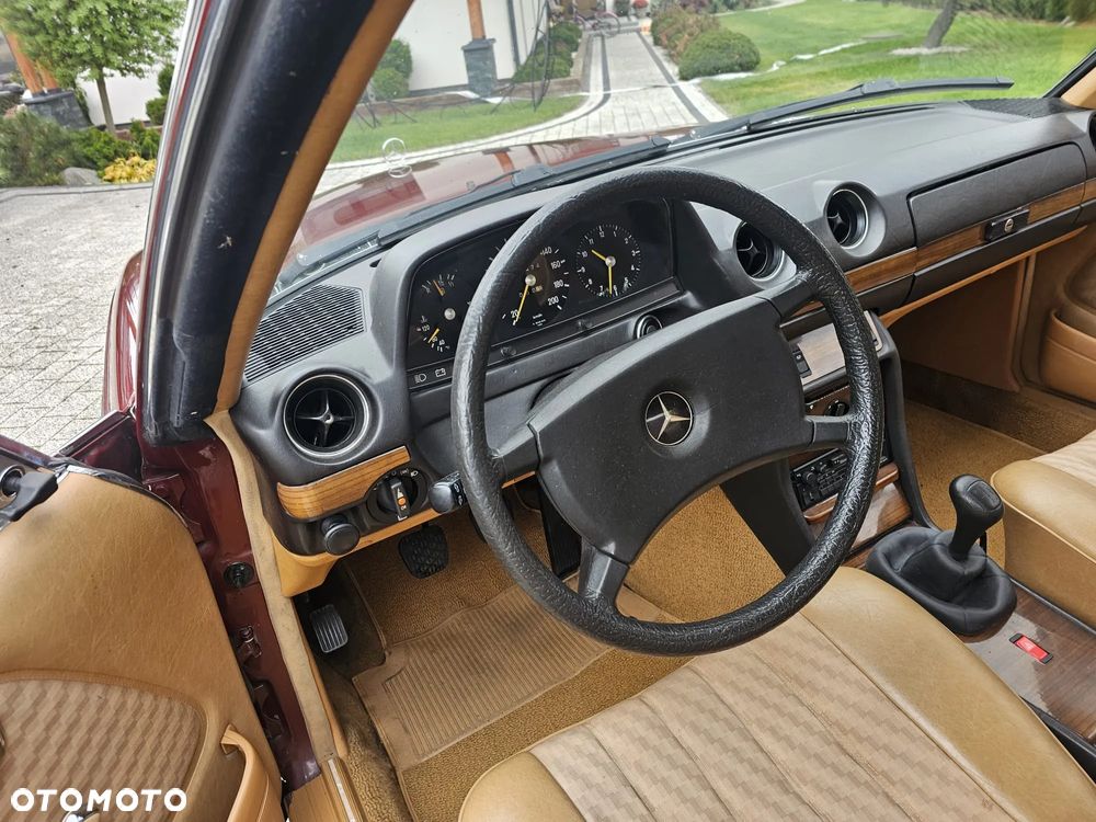 Mercedes-Benz Inny - 26