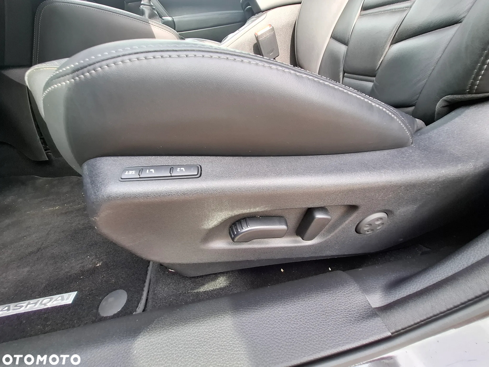 Nissan Qashqai 1.2 DIG-T N-Vision EU6 - 11