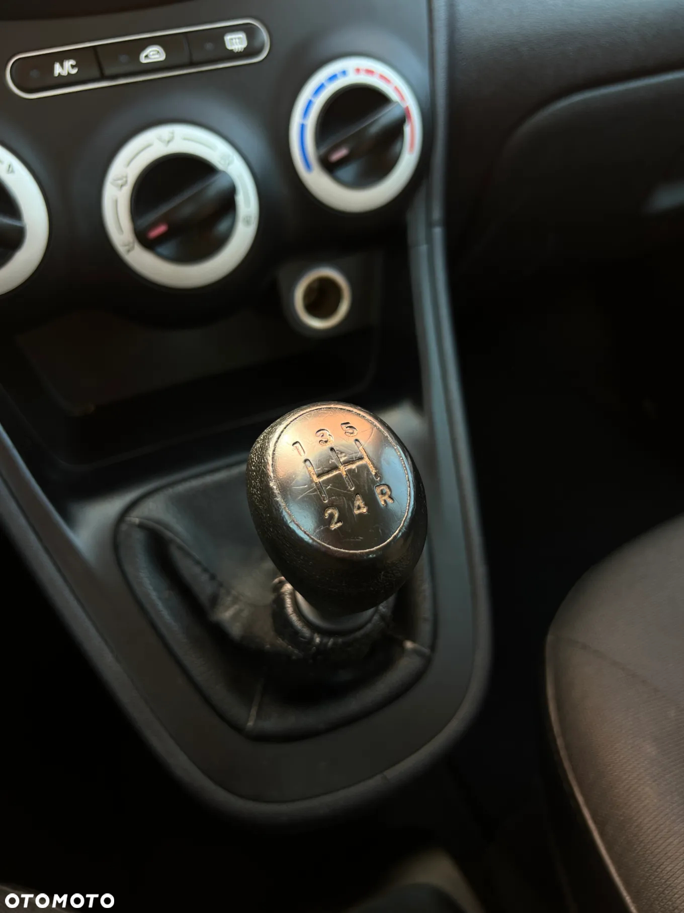 Hyundai i10 - 20