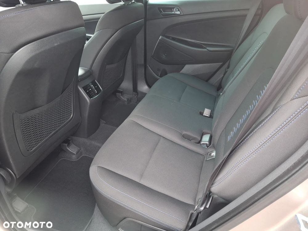 Hyundai Tucson blue 1.7 CRDi 2WD Passion - 28