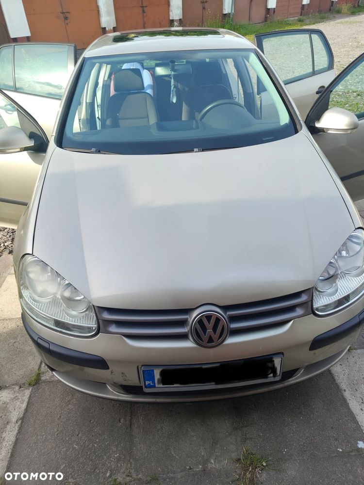 Volkswagen Golf - 11