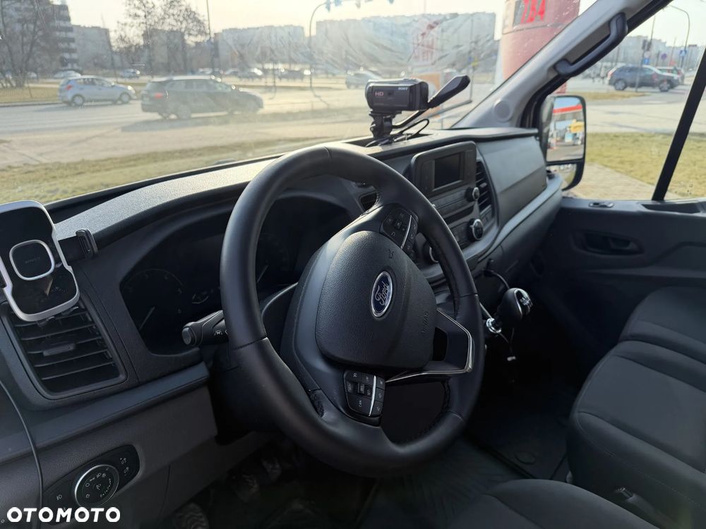Ford Transit - 8