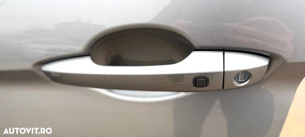 Mitsubishi Eclipse-Cross - 14