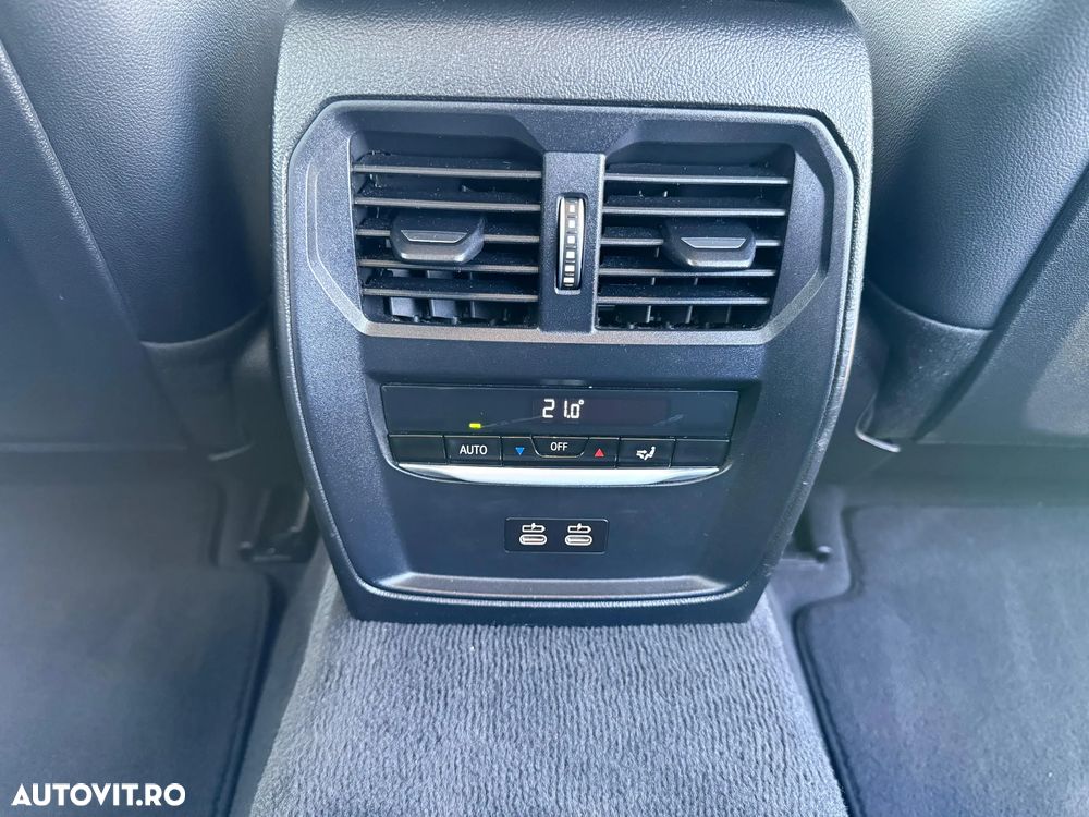 BMW Seria 3 320i xDrive Aut. Advantage - 16