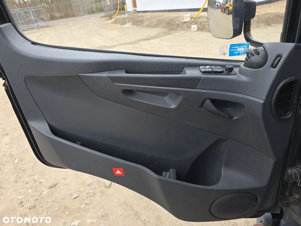 Mercedes-Benz ATEGO 816 Kontener Meblowóz Resor 3 fotele ,Opony dobry stan. - 17