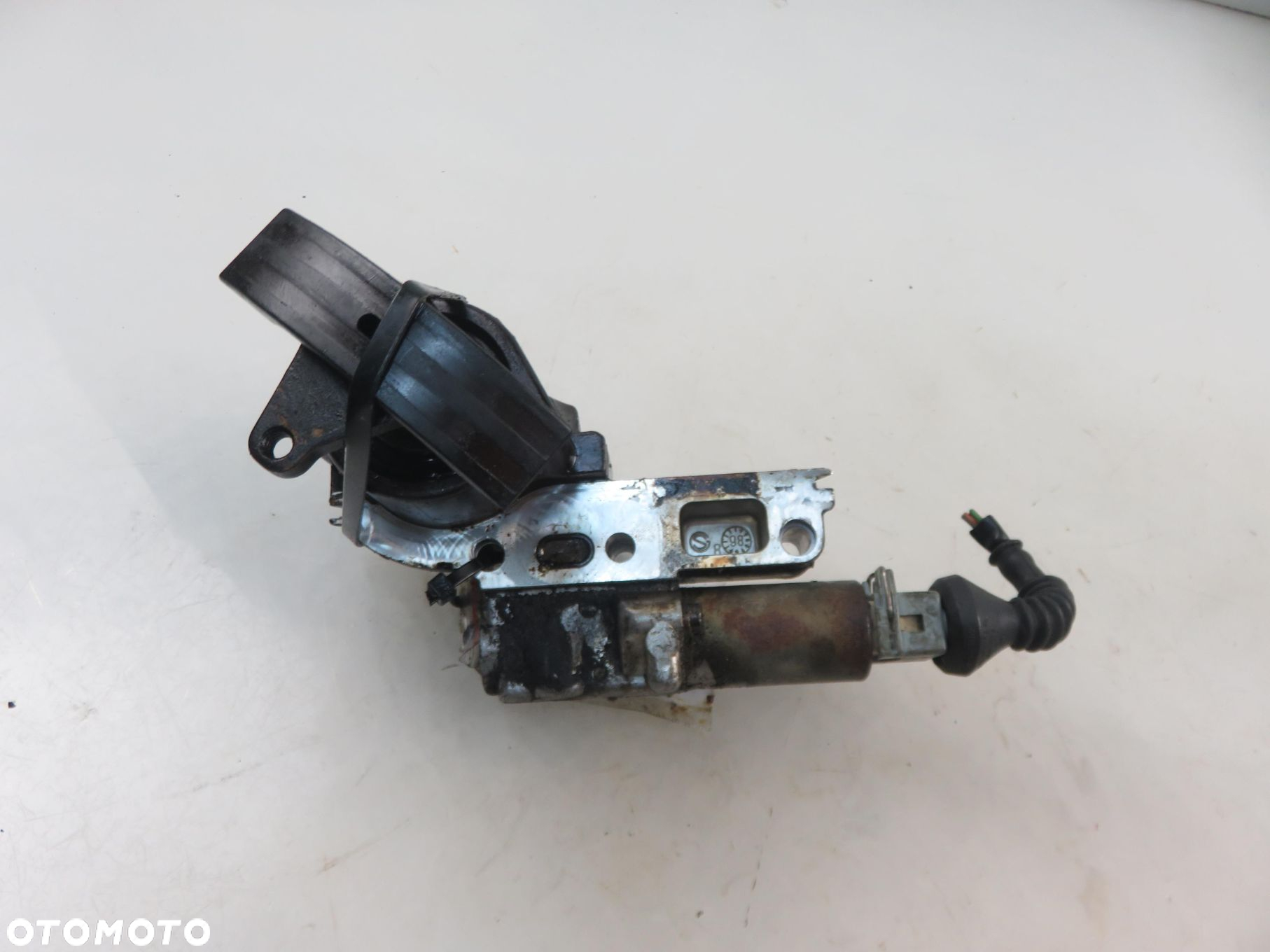 NAPINACZ ŁAŃCUCHA AUDI A6 C5 2.4 V6 078109087G - 4