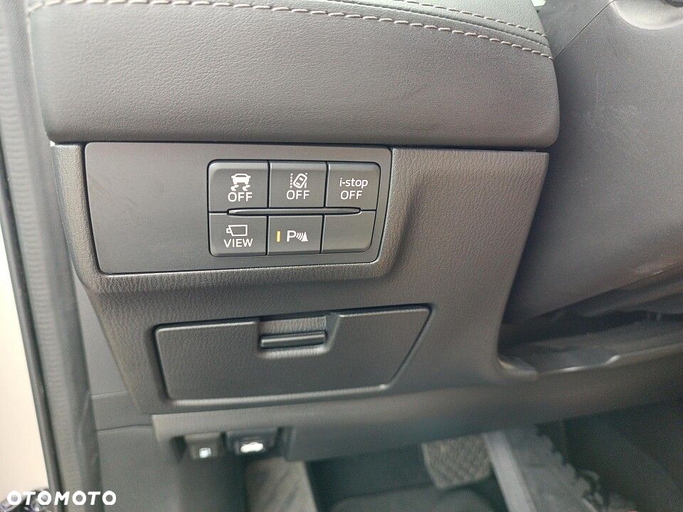 Mazda 6 - 12