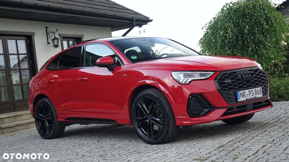 Audi Q3 Sportback - 16