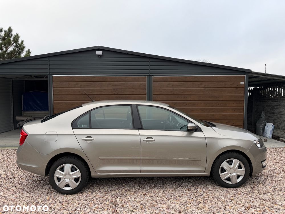 Skoda RAPID 1.4 TSI Style DSG - 4