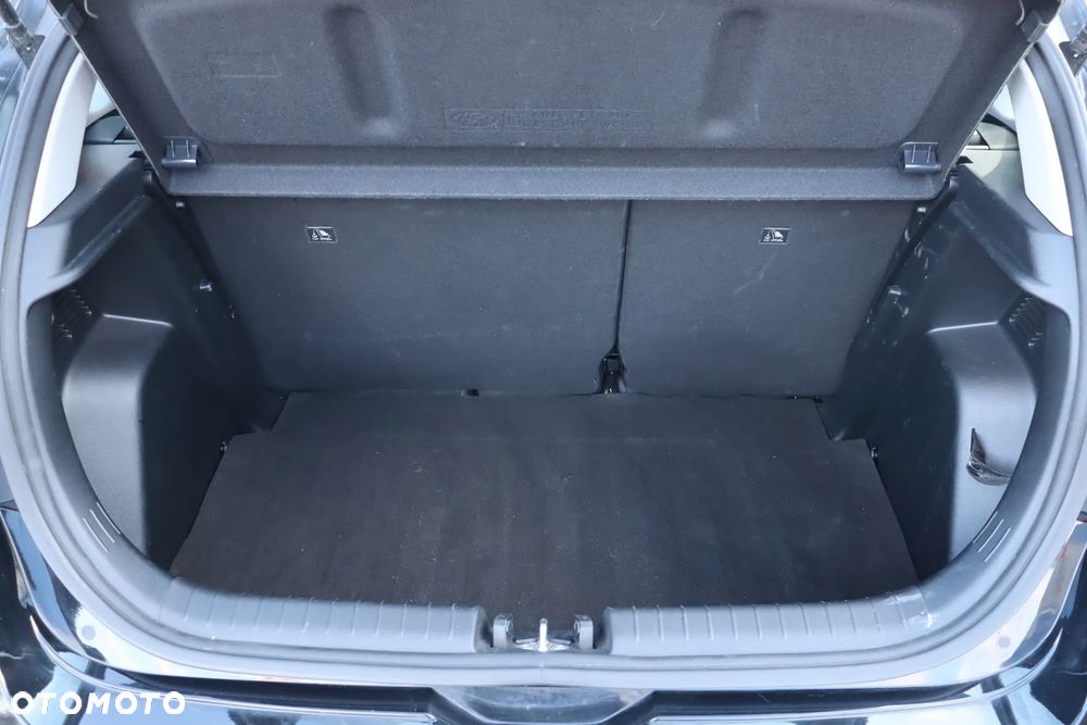 Hyundai i20 1.2 Modern - 14