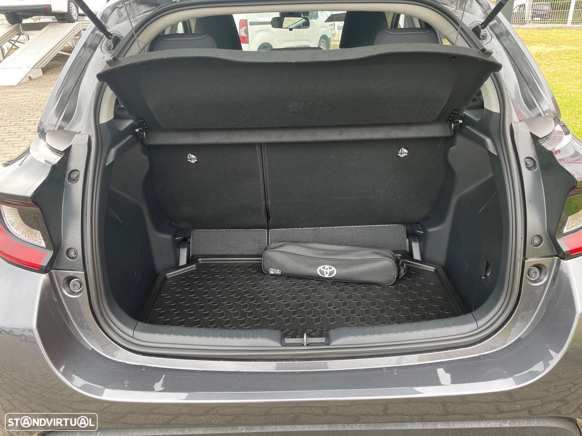 Toyota Yaris 1.5 HDF Comfort Plus - 10