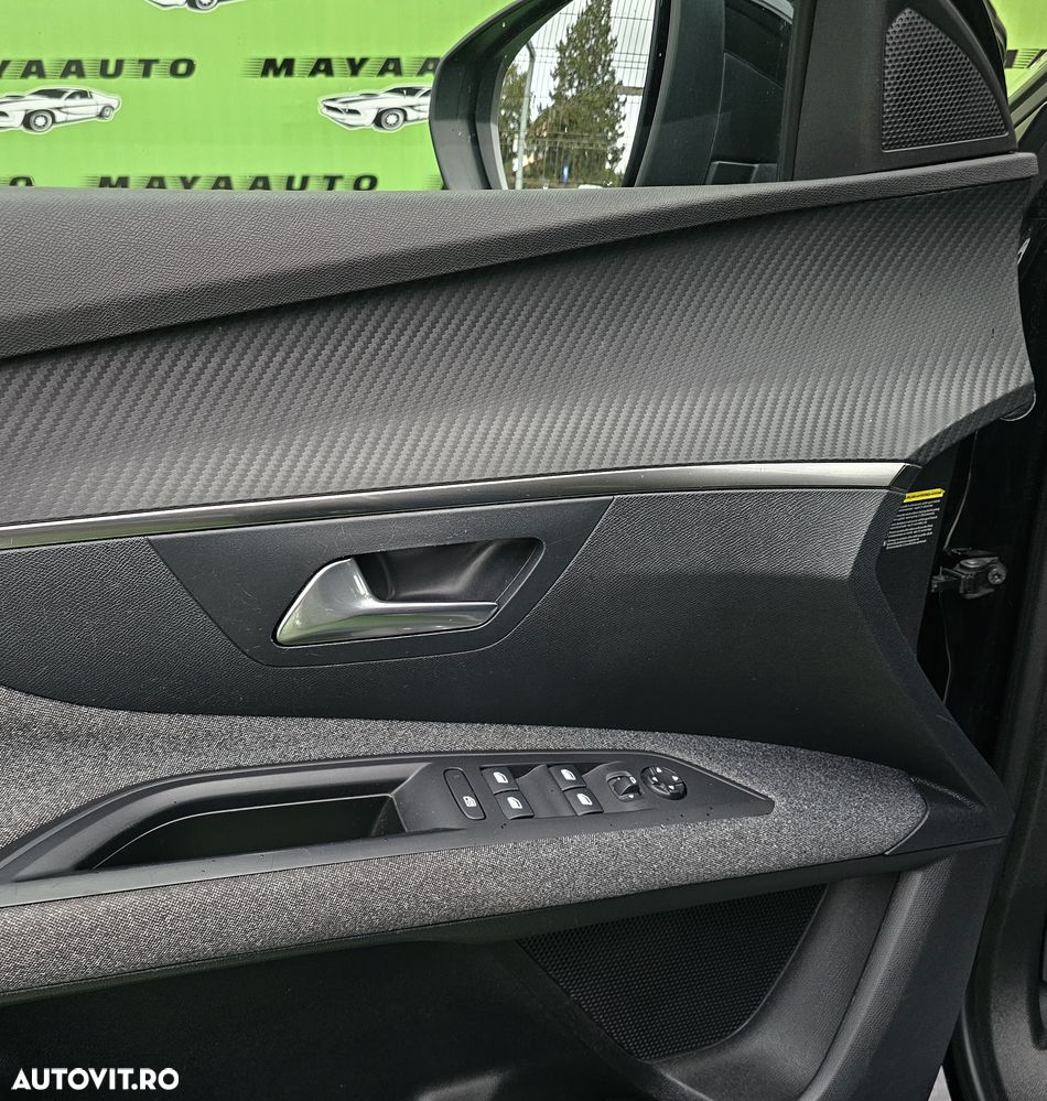 Peugeot 3008 1.2 PureTech Turbo S&S EAT6 Active - 15