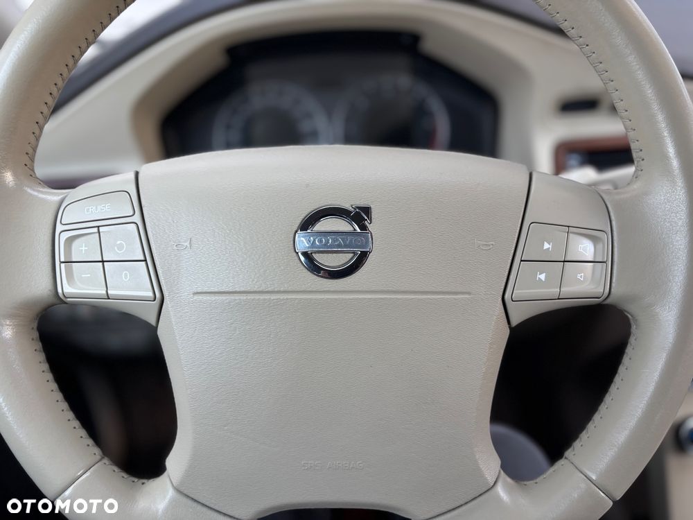 Volvo XC 70 D5 AWD Summum - 26
