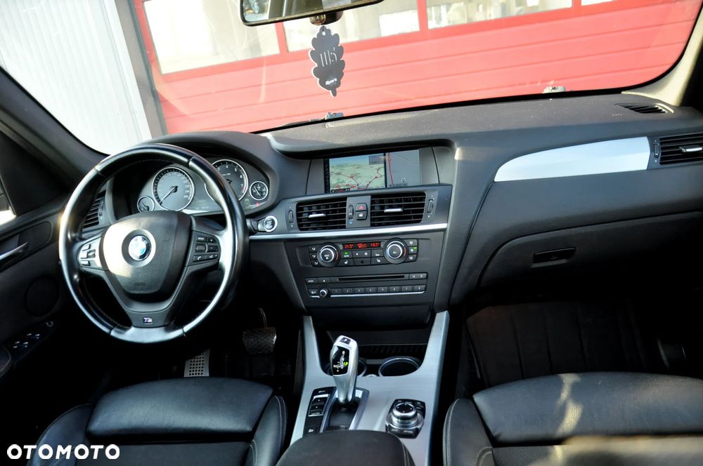 BMW X3 28i xDrive - 31